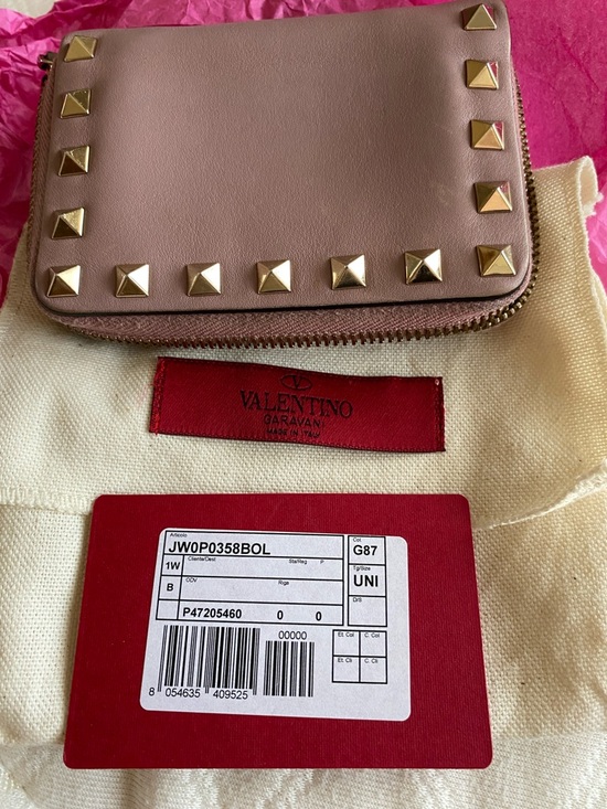Valentino Garavani Handbags - Valentino Garavani Dusty Pink Rockstud Zip Wallet with Gold Studs